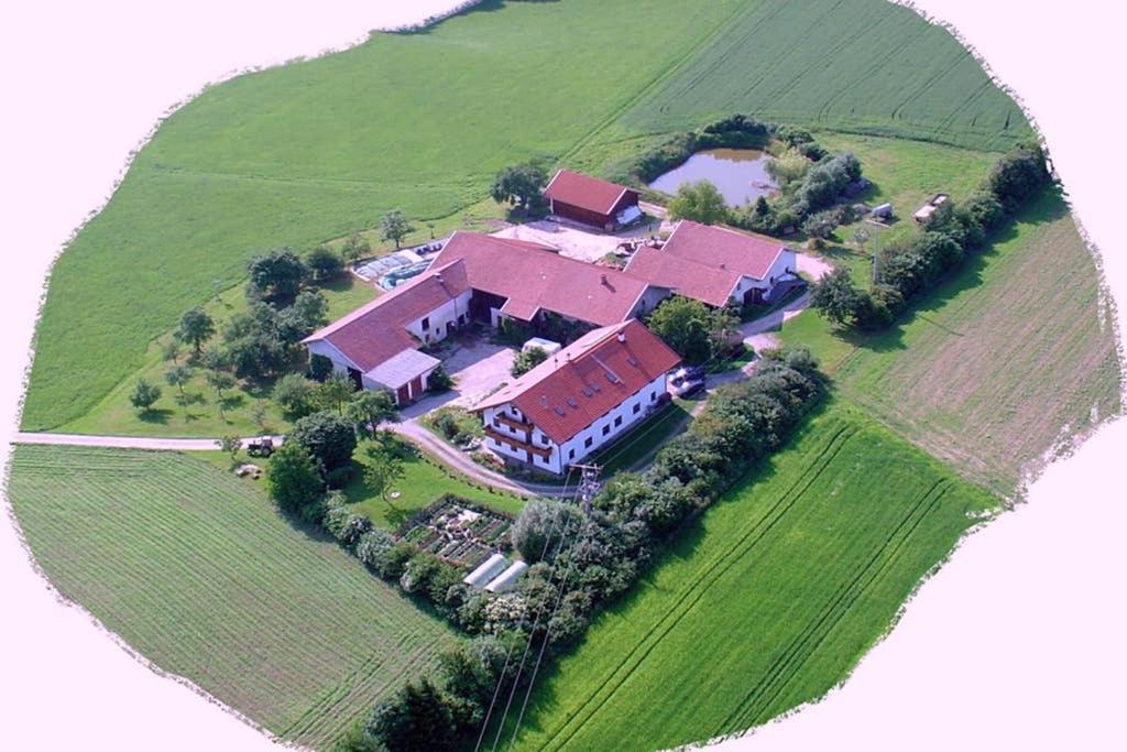 Апартаменты Bergmann Burgkirchen an der Alz Экстерьер фото